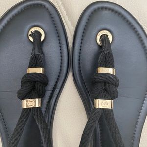 Preloved MK black Sandles!!! Sz 9.5